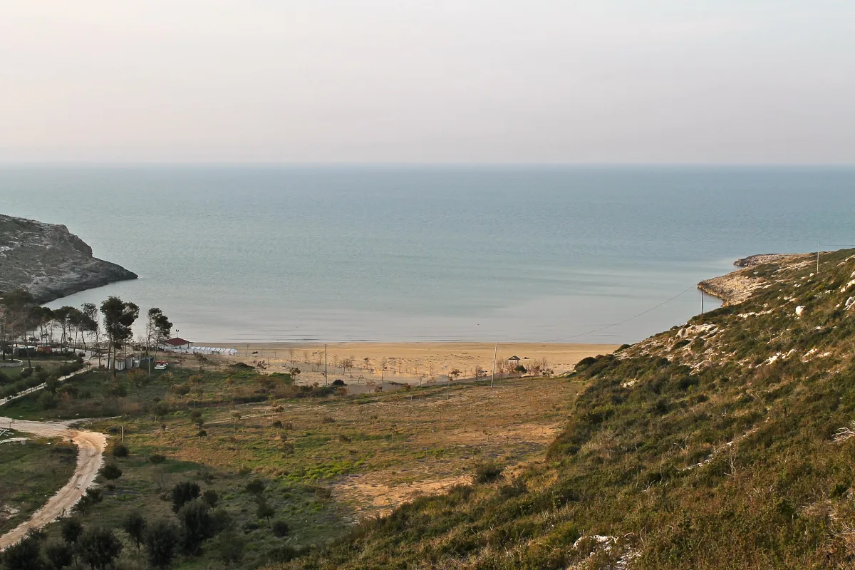 Escursioni da Peschici nel Parco del Gargano: sentieri e consigli