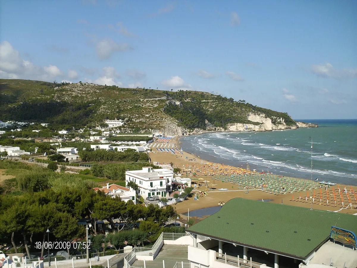 Marina di Peschici: cosa fare tra spiaggia e locali tipici