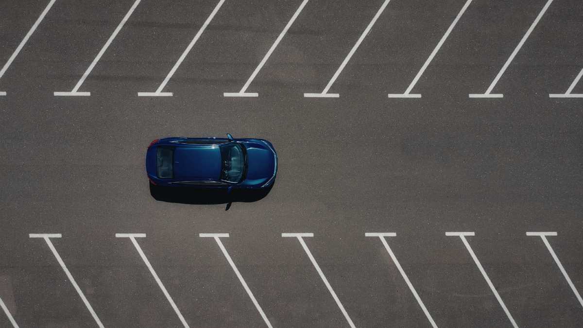 Dove parcheggiare a Peschici vicino al centro storico?